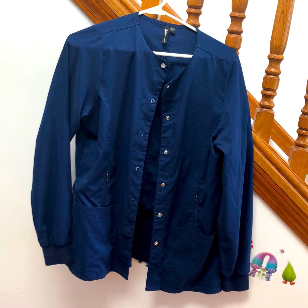 Scrub jacket